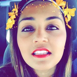 Meet your Posher, Fizza